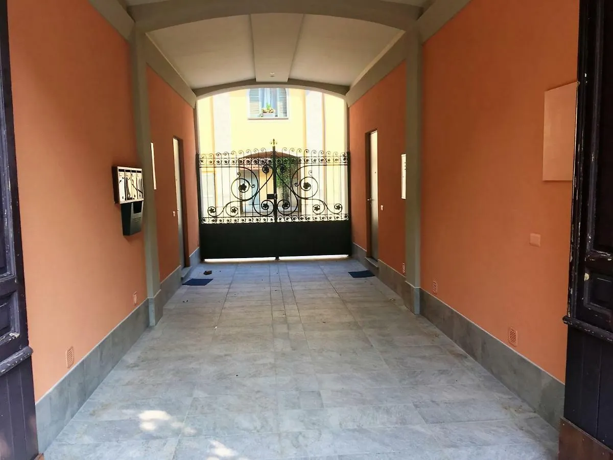 Bilocale Vicino Stazione Cir 00015 Apartment Lodi 0*,  Italy